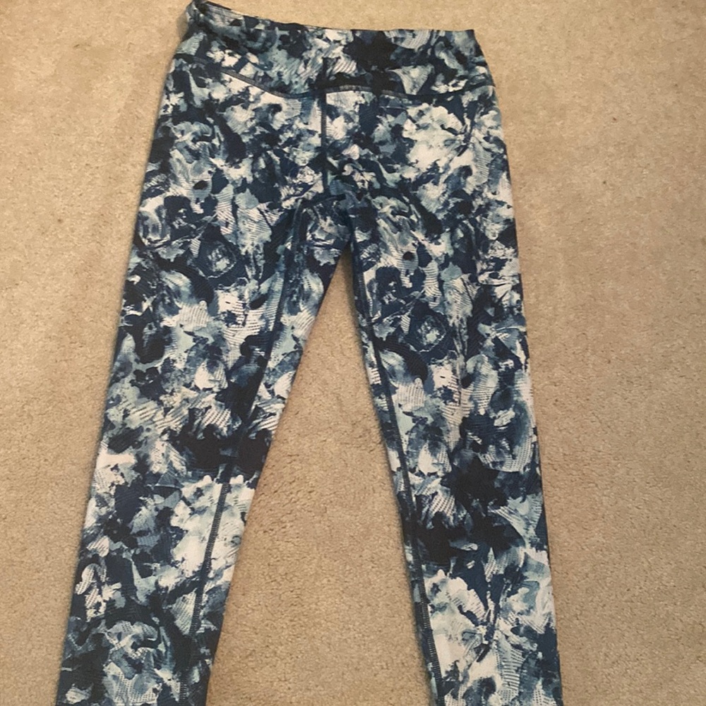 Gaiam Women’s Cropped Leggings